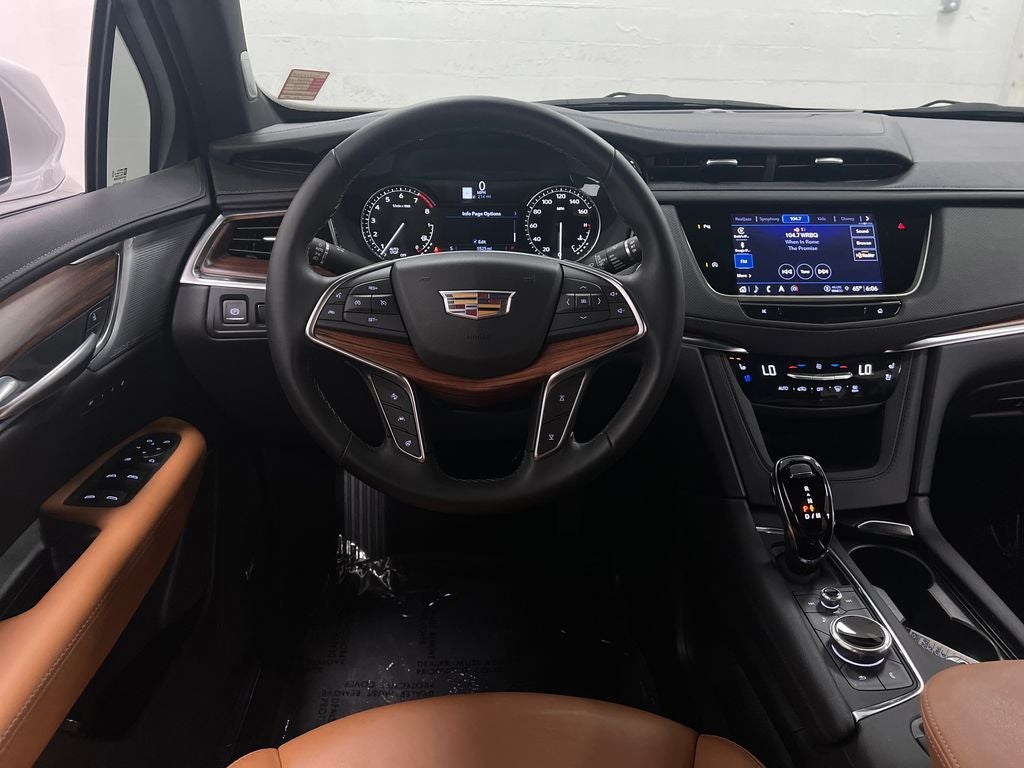 2025 Cadillac XT5 Premium Luxury