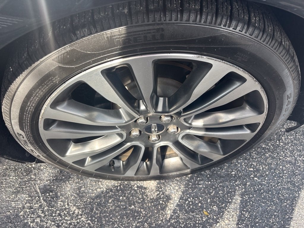 2018 Lincoln Continental Select