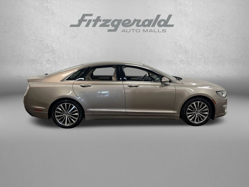 2020 Lincoln MKZ Standard