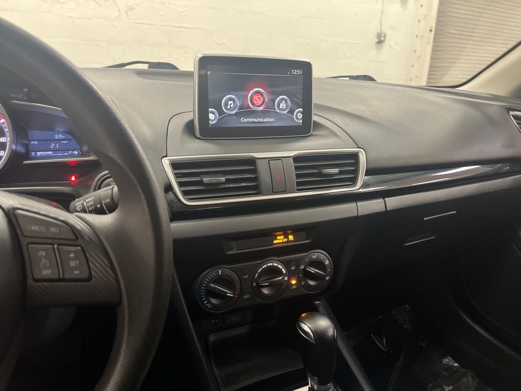 2015 Mazda Mazda3 i Sport