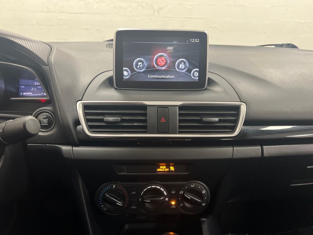 2015 Mazda Mazda3 i Sport