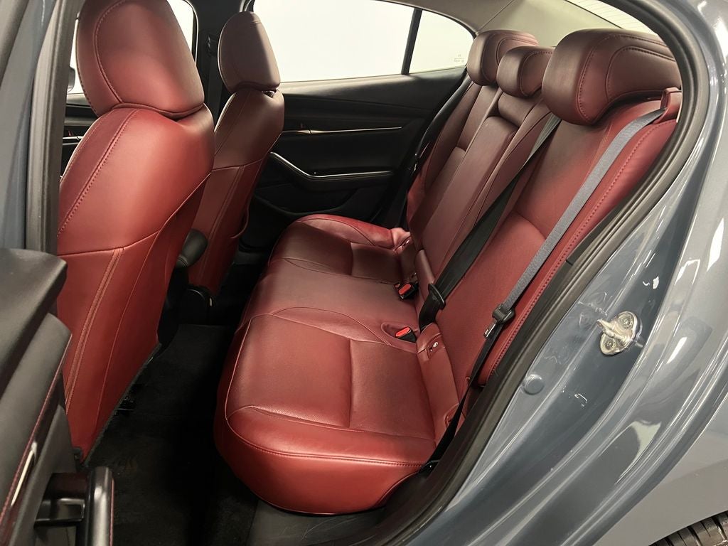 2023 Mazda Mazda3 2.5 S Carbon Edition
