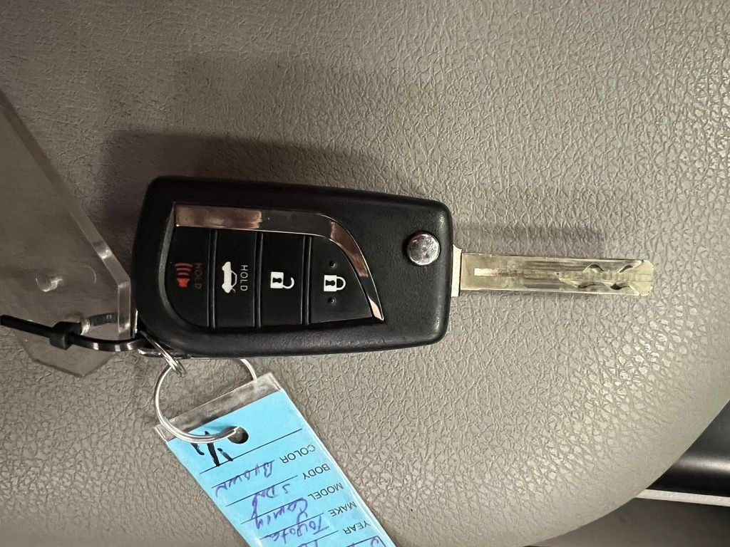 2018 Toyota Camry LE