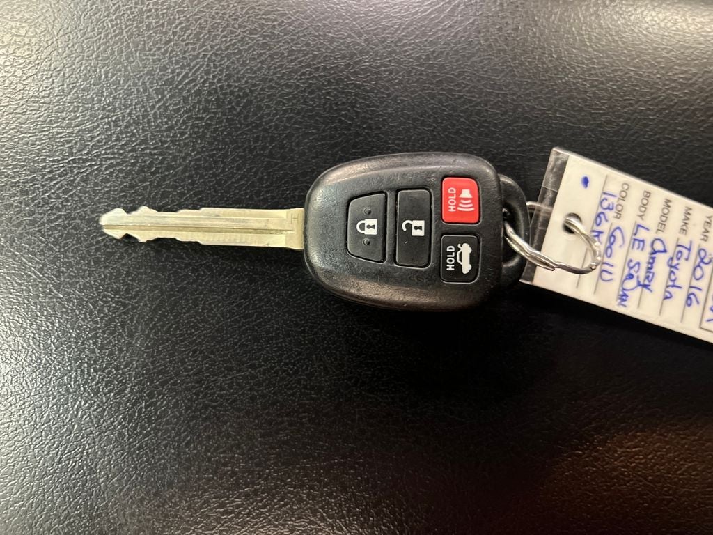 2016 Toyota Camry LE