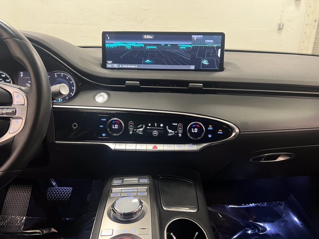 2025 Genesis GV70 2.5T