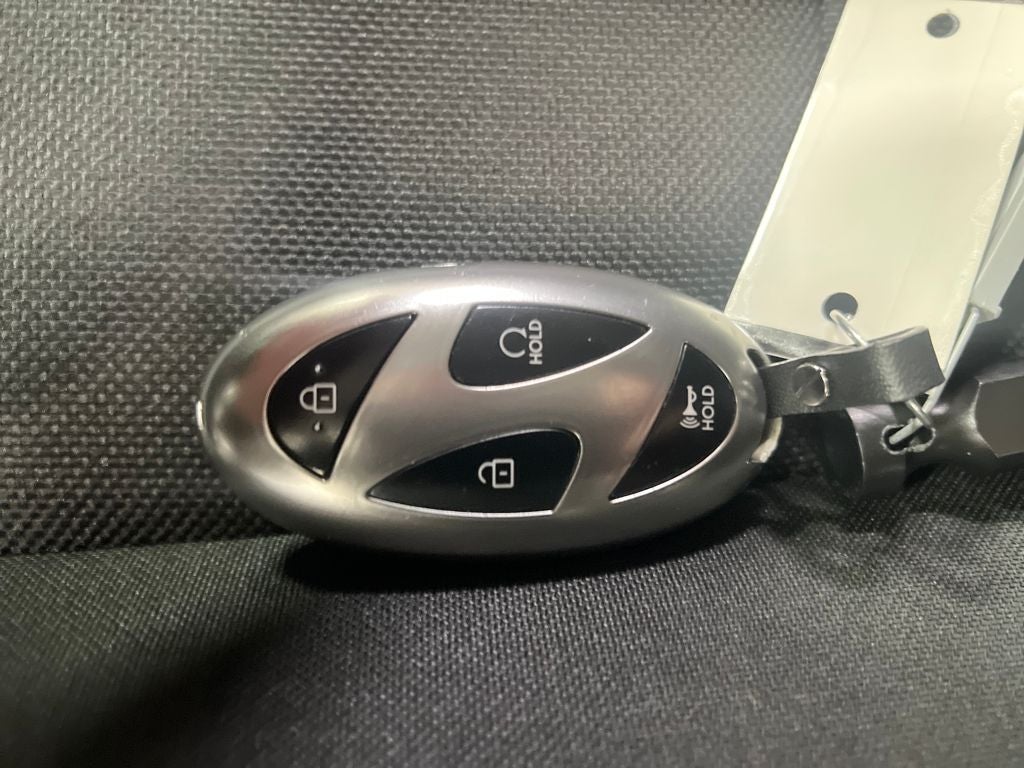 2025 Hyundai Santa Fe SE