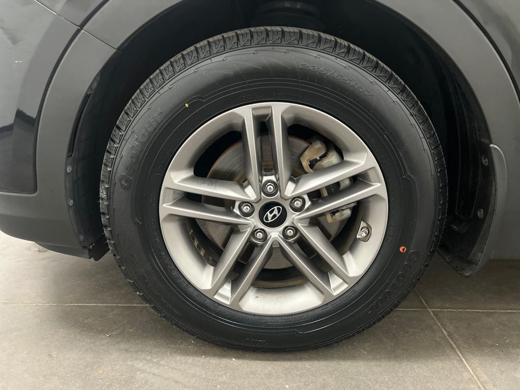 2017 Hyundai Santa Fe Sport 2.4 Base