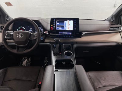 2022 Toyota Sienna Platinum 7 Passenger