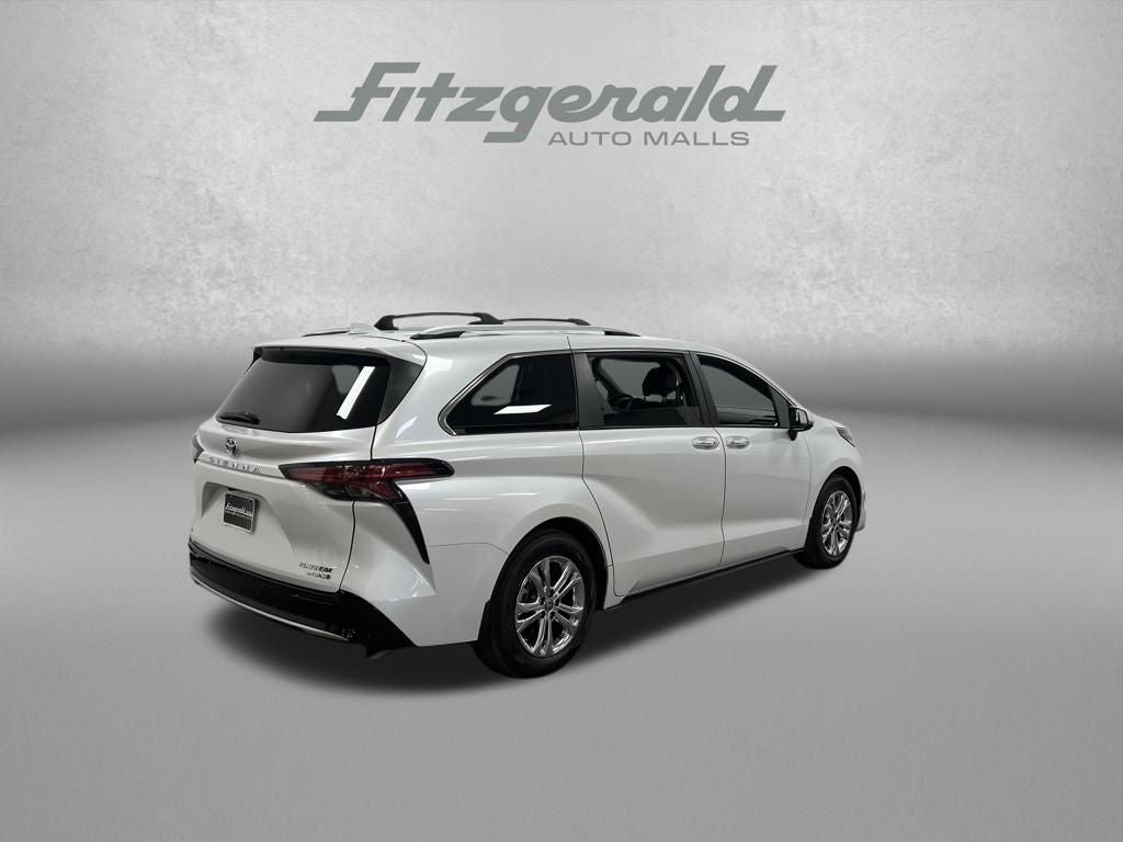 2022 Toyota Sienna Platinum 7 Passenger
