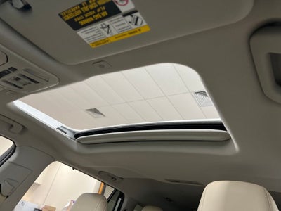 2025 Toyota Highlander Hybrid XLE