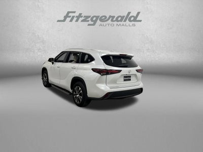 2025 Toyota Highlander Hybrid XLE