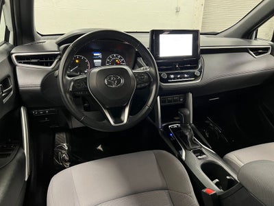 2023 Toyota Corolla Cross Hybrid SE