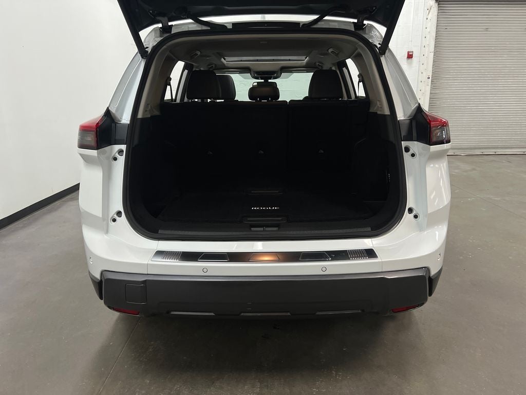 2025 Nissan Rogue SL