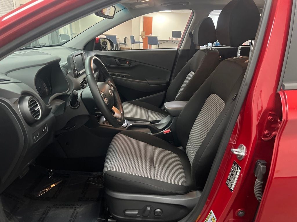 2020 Hyundai Kona SEL Plus