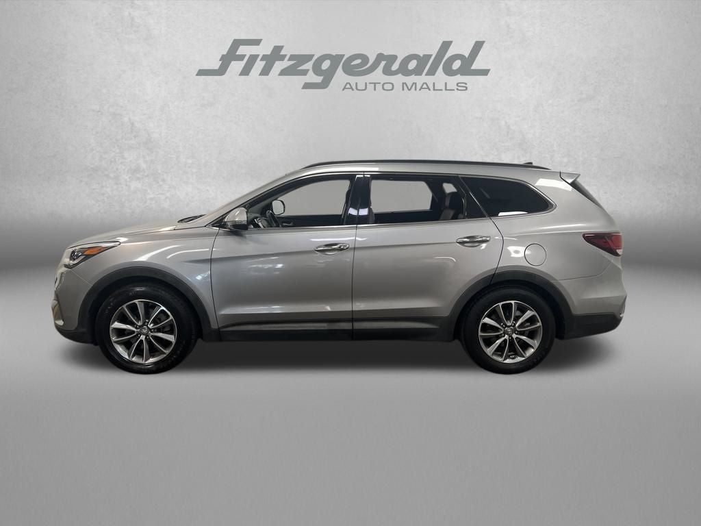 2017 Hyundai Santa Fe SE