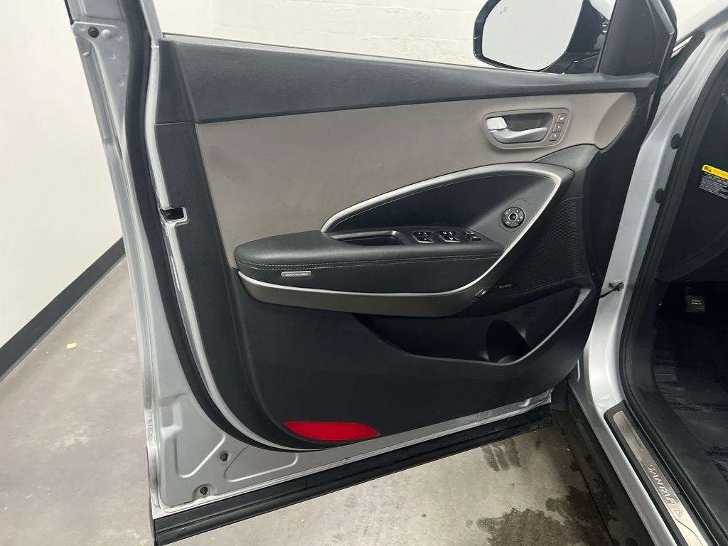 2017 Hyundai Santa Fe Limited Ultimate