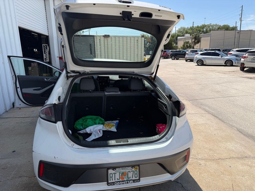 2021 Hyundai Ioniq Electric SE