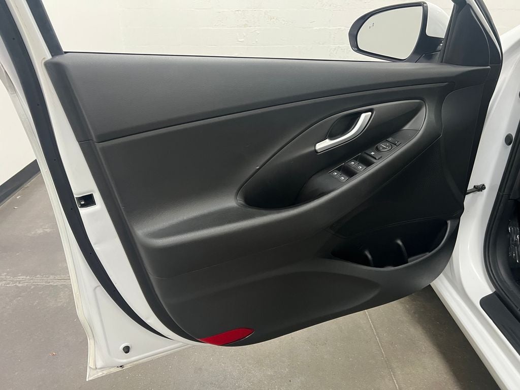 2019 Hyundai Elantra GT Base