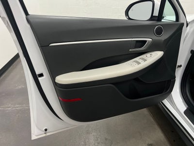 2025 Hyundai Sonata SE