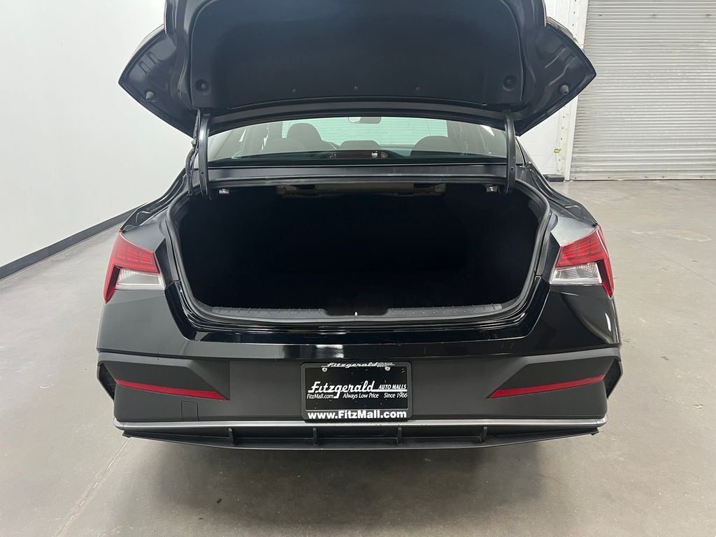 2025 Hyundai Elantra Hybrid SEL Sport