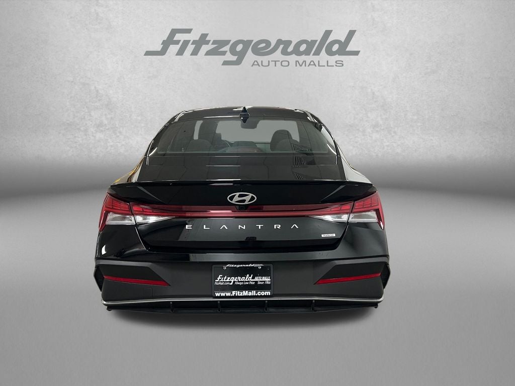 2025 Hyundai Elantra Hybrid SEL Sport