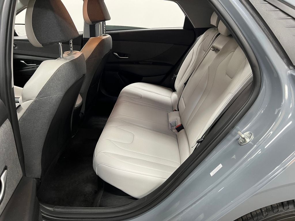 2022 Hyundai Elantra Hybrid Limited