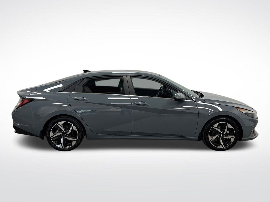 2022 Hyundai Elantra Hybrid Limited
