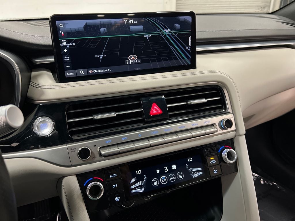 2025 Genesis G70 2.5T