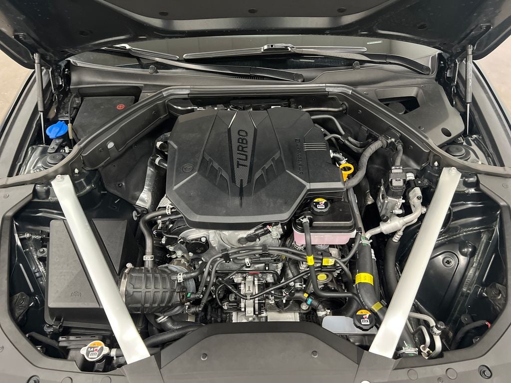 2024 Genesis G70 2.5T