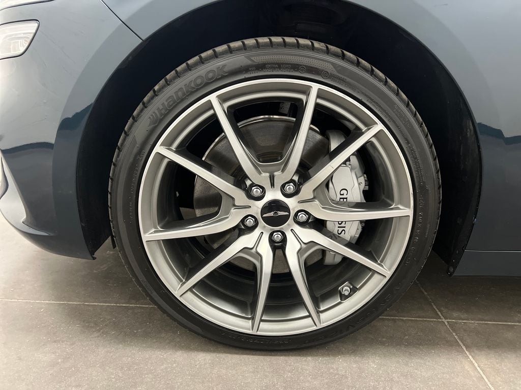 2024 Genesis G70 2.5T
