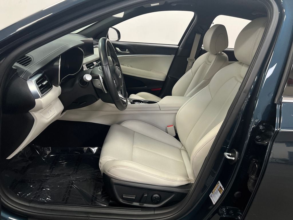 2024 Genesis G70 2.5T