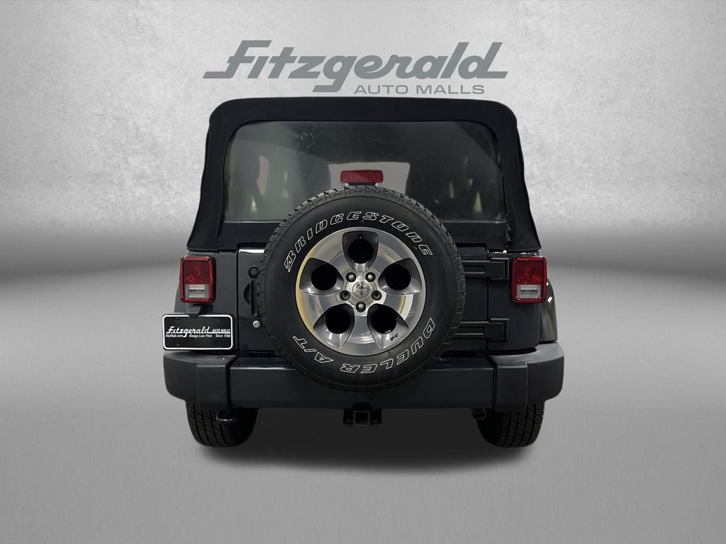 2017 Jeep Wrangler Unlimited Sahara 4x4