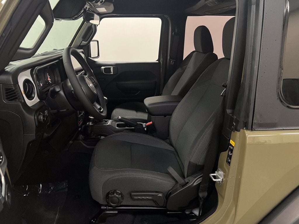 2027 Jeep Wrangler WRANGLER 2-DOOR WILLYS