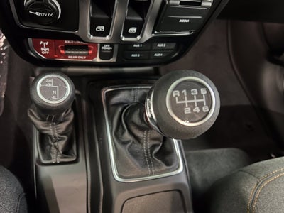 2027 Jeep Wrangler WRANGLER 2-DOOR WILLYS