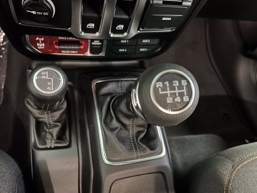 2027 Jeep Wrangler WRANGLER 2-DOOR WILLYS