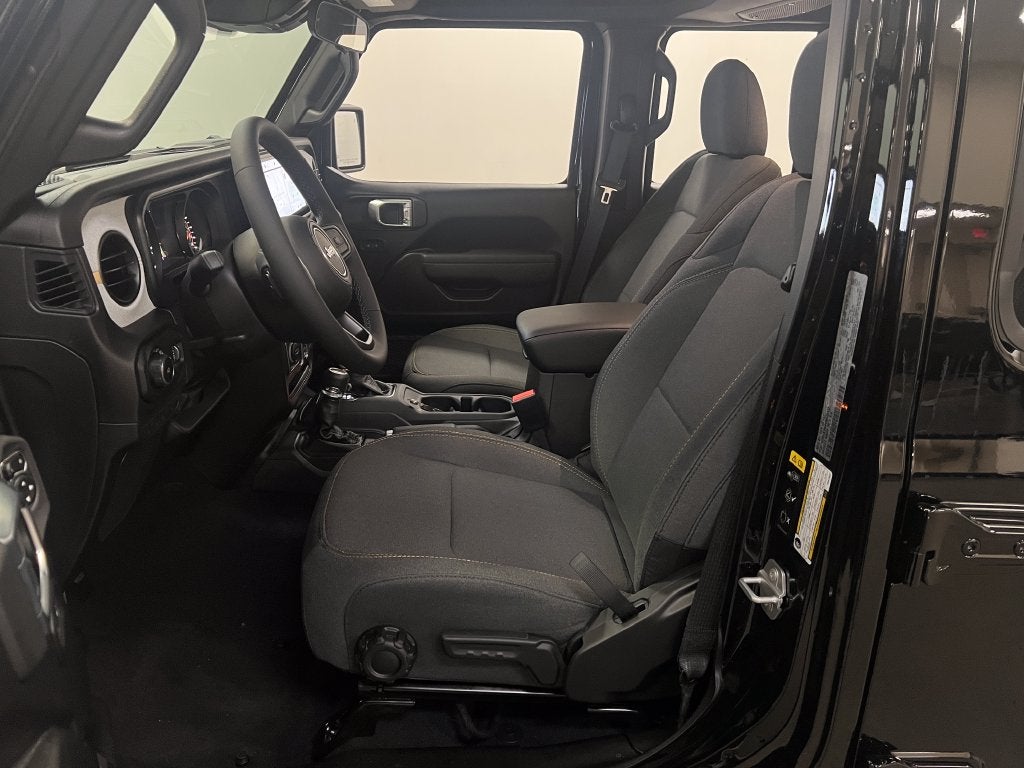 2027 Jeep Wrangler WRANGLER 4-DOOR SPORT S