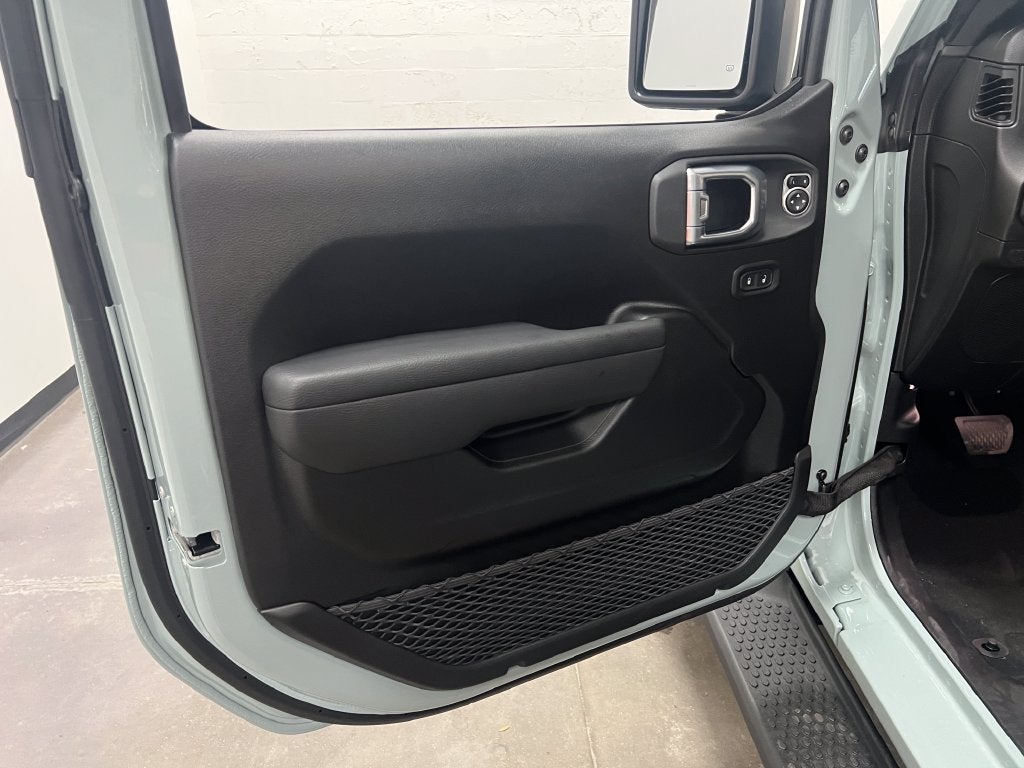 2027 Jeep Wrangler WRANGLER 4-DOOR SPORT S