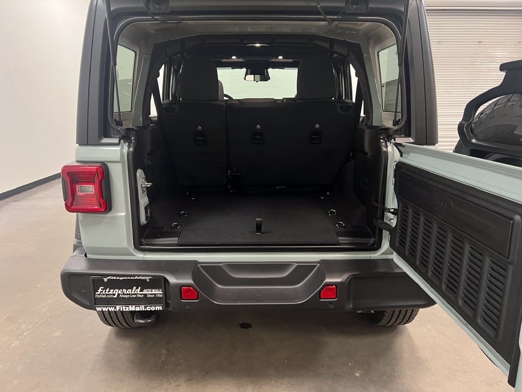 2027 Jeep Wrangler WRANGLER 4-DOOR SPORT S
