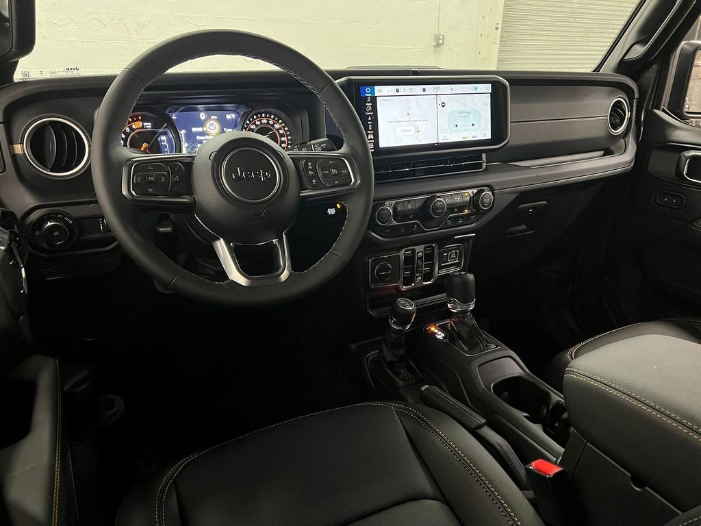 2025 Jeep Wrangler WRANGLER 4-DOOR SAHARA