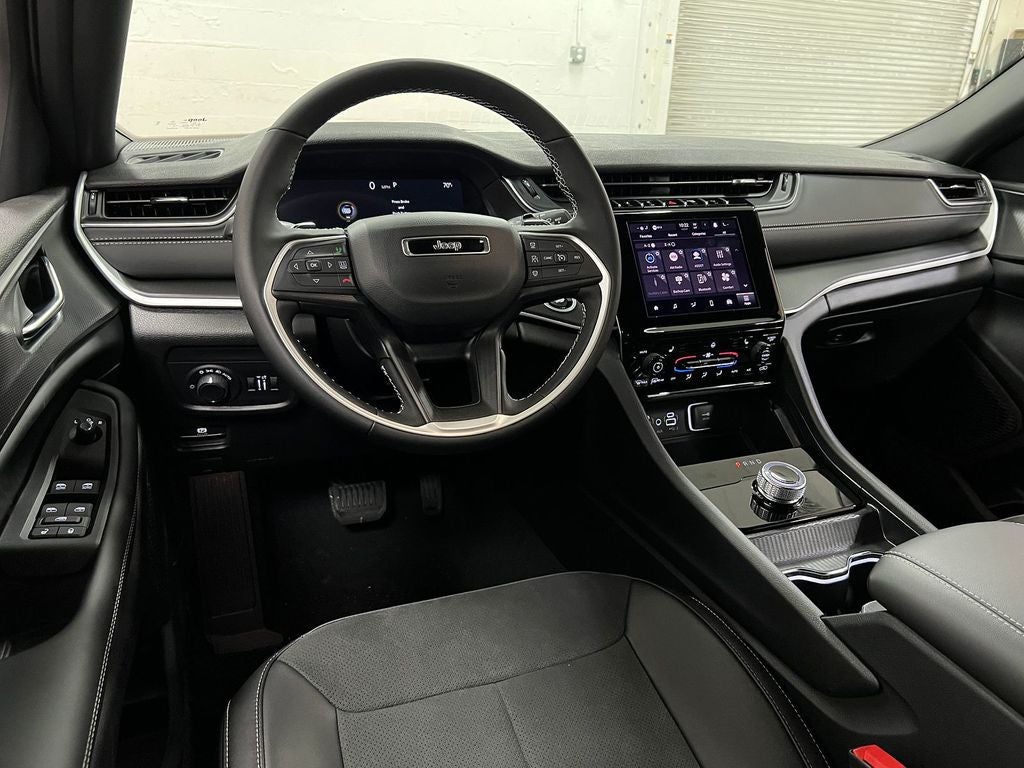 2025 Jeep Grand Cherokee GRAND CHEROKEE ALTITUDE X 4X2