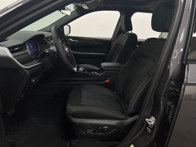 2026 Jeep Grand Cherokee GRAND CHEROKEE LAREDO X 4X2