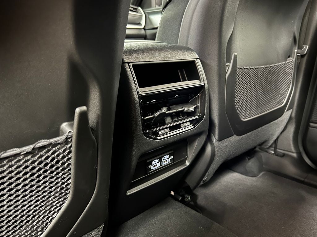 2025 Jeep Grand Cherokee GRAND CHEROKEE LAREDO 4X2