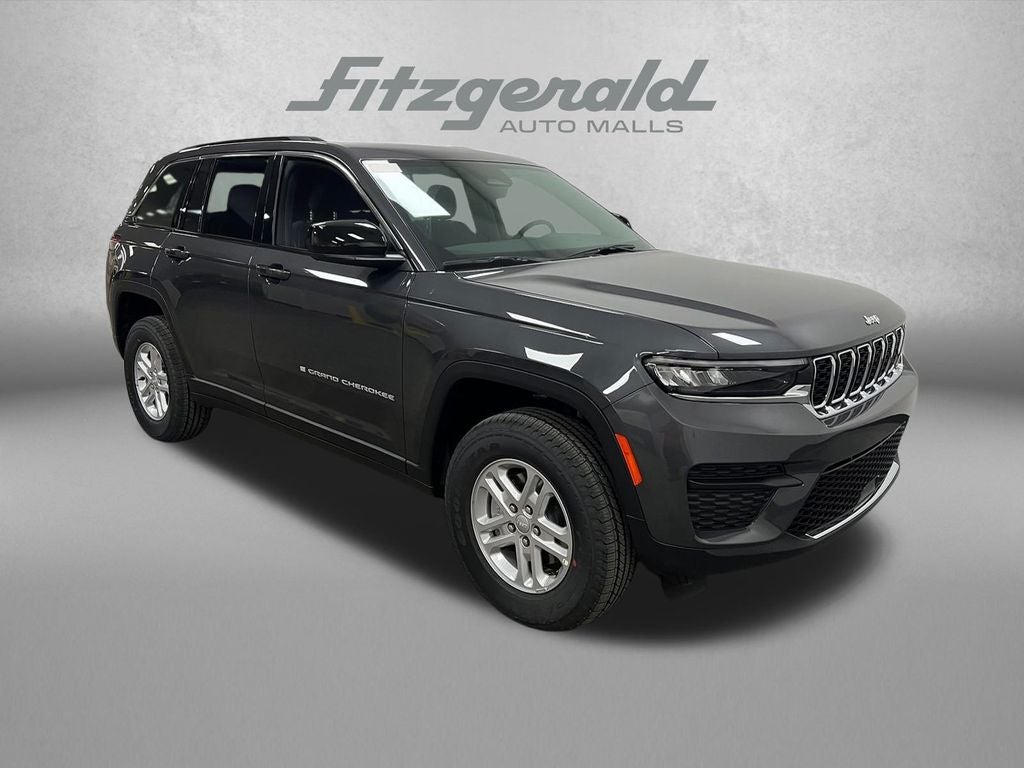 2025 Jeep Grand Cherokee GRAND CHEROKEE LAREDO 4X2