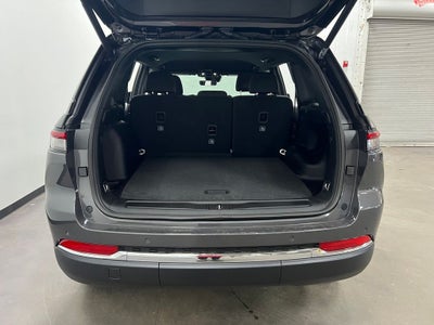 2025 Jeep Grand Cherokee GRAND CHEROKEE LAREDO 4X2