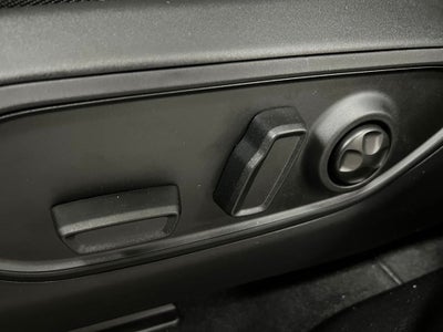 2025 Jeep Grand Cherokee GRAND CHEROKEE LAREDO 4X2