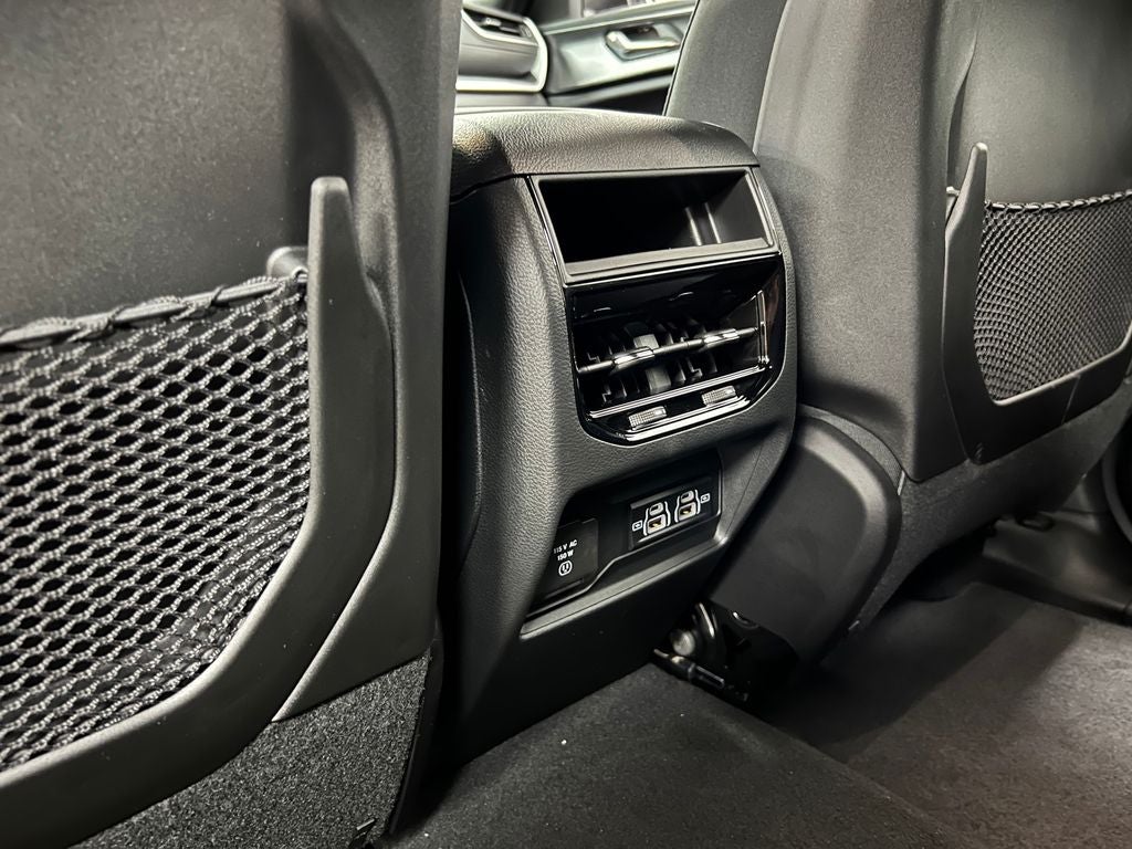 2025 Jeep Grand Cherokee GRAND CHEROKEE LAREDO 4X2