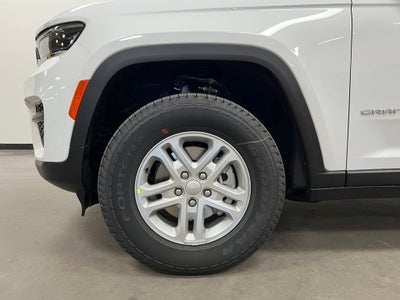 2025 Jeep Grand Cherokee GRAND CHEROKEE LAREDO 4X2