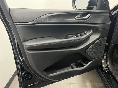 2025 Jeep Grand Cherokee GRAND CHEROKEE LAREDO 4X2