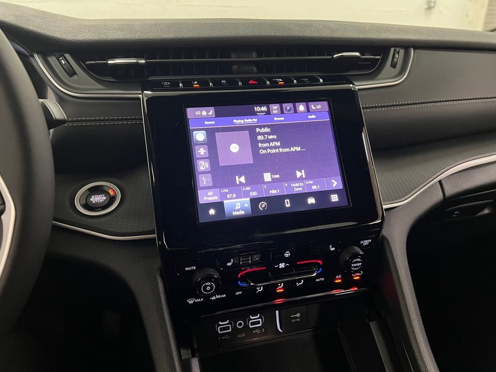 2025 Jeep Grand Cherokee GRAND CHEROKEE LAREDO 4X2