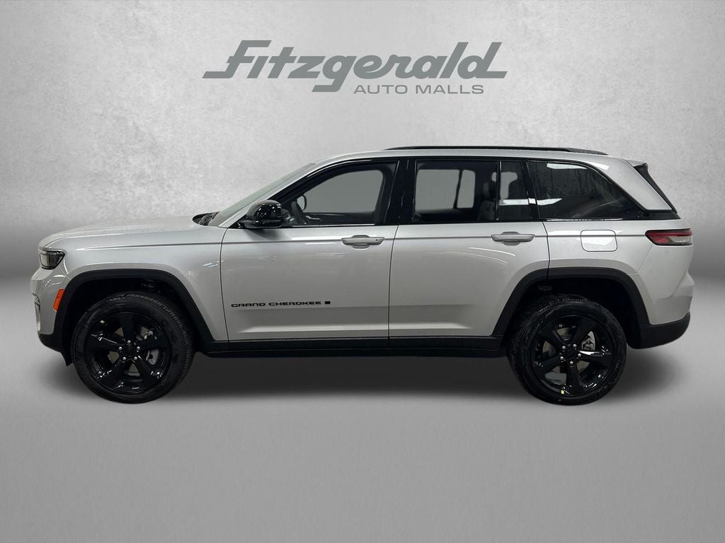 2025 Jeep Grand Cherokee GRAND CHEROKEE ALTITUDE 4X2
